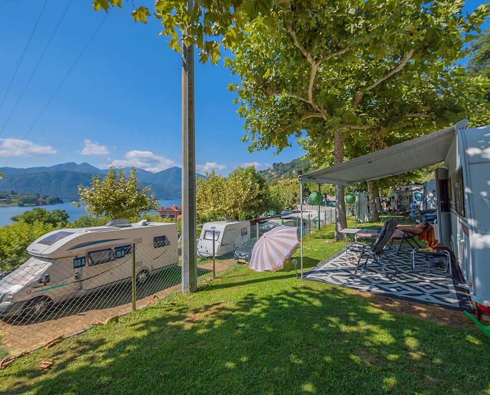 Piazzole standard Camping Orta