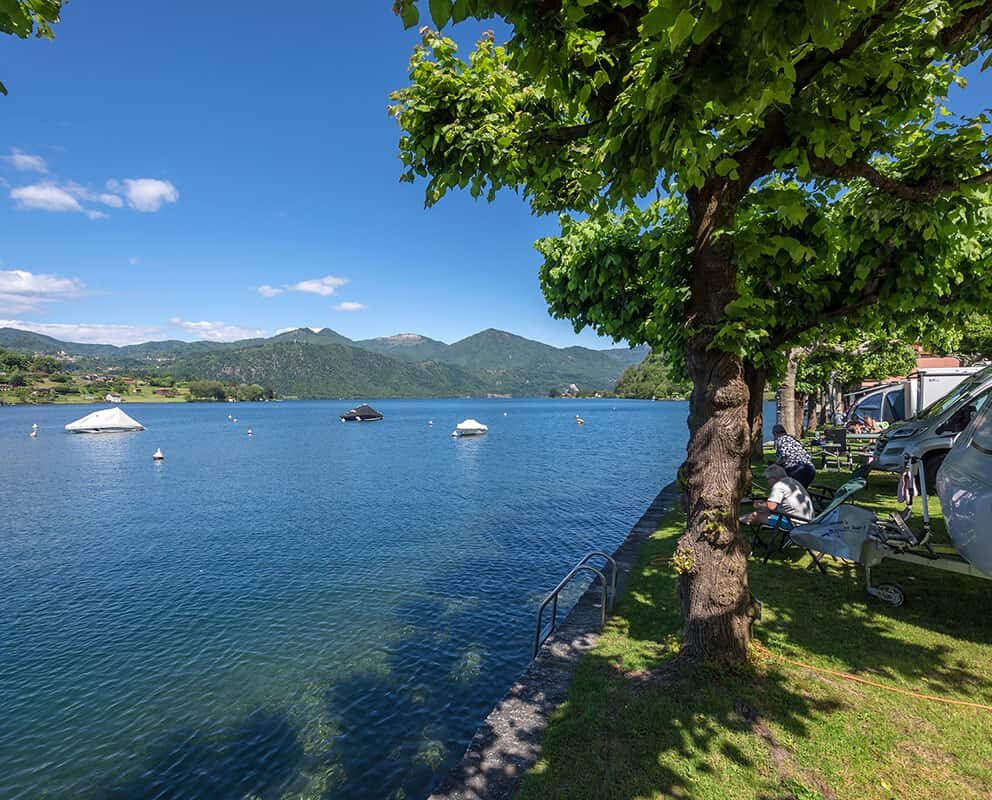 Piazzole a lago